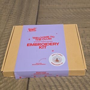Craft Club Embroidery Kit Rough & Tumble Dog